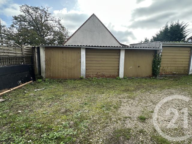 parking à louer - 8.0 m2 - CORBEIL ESSONNES - 91 - ILE-DE-FRANCE - Century 21 Lesueur Et Hörlin