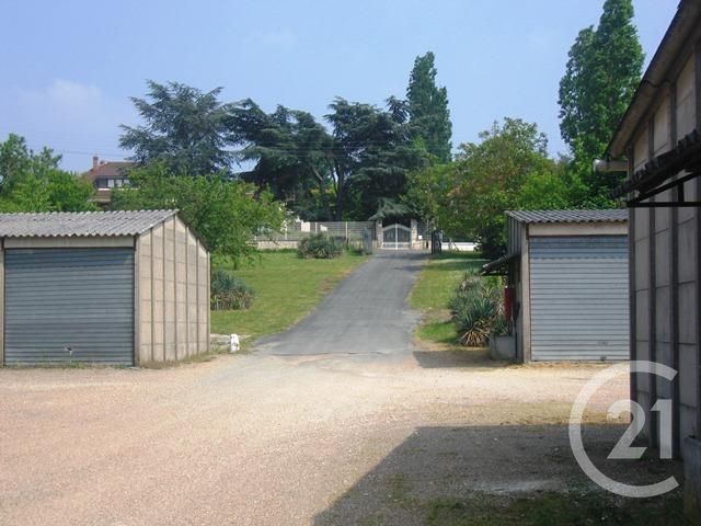 parking à louer - 17.27 m2 - SAINTRY SUR SEINE - 91 - ILE-DE-FRANCE - Century 21 Lesueur Et Hörlin